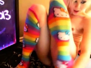 Amateur blonde teen girlfriend toyed and facialized