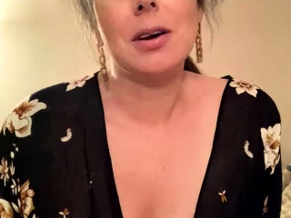 Love Chat Big Boobs Brunette Masturbating For Cam